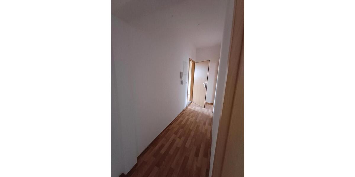 Etagenwohnung Frohburg - 2 Zimmer, 50 m&sup2;, 350&euro; | Angebot:26232886