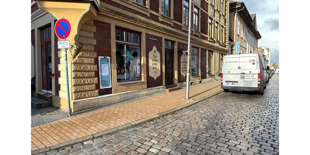 Büro, Praxis oder Einzelhandel in der Puschkinstraße zimmer