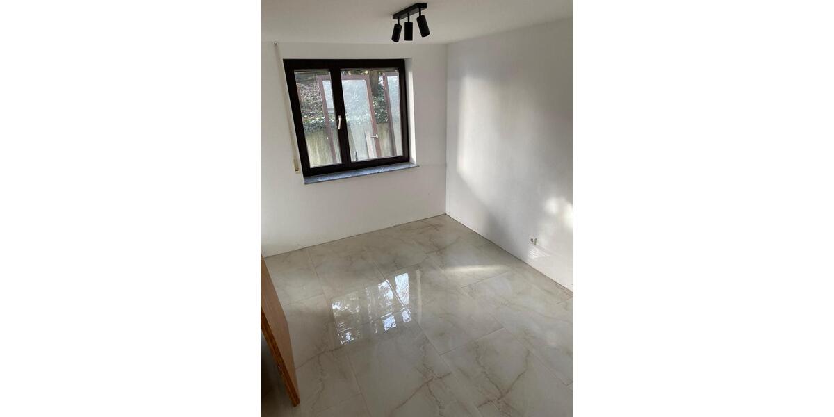 Erdgeschoßwohnung Ochsenhausen - 3 Zimmer, 85 m&sup2;, 1.100&euro; | Angebot:26409394