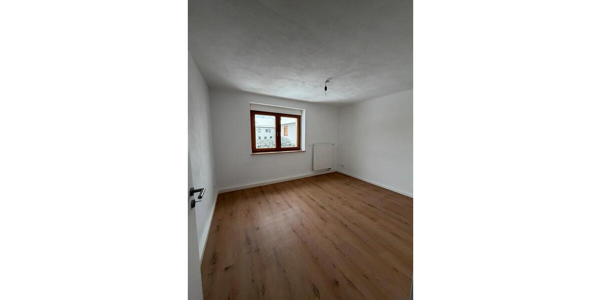 Hochwertige 3ZKB-Wohnung in Blieskastel-Niederwürzbach 3 zimmer