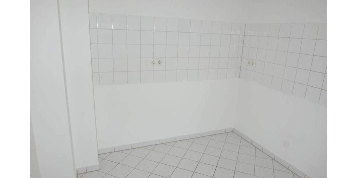 Ruhige 3-Zimmer-Wohnung mit Terrasse, separater Küche und Laminatboden am Rande von Königsbrück 3 zimmer