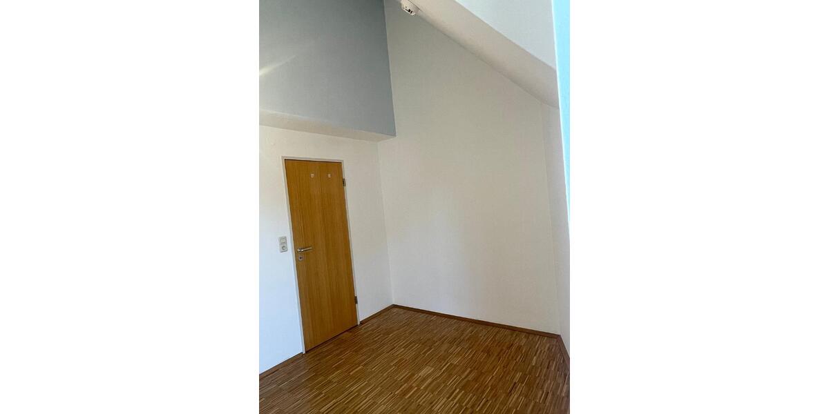 Etagenwohnung Blomberg - 2 Zimmer, 41 m&sup2;, 325&euro; | Angebot:25294076