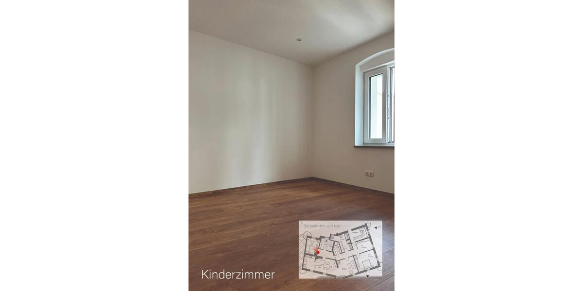 Kernsanierte Altbau-Etagenwohnung im Herzen von Bad Neualbenreuth zimmer
