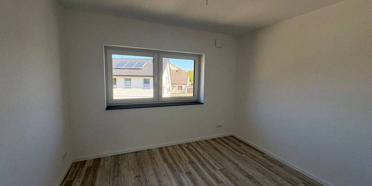 Etagenwohnung Schneverdingen - 3 Zimmer, 81 m&sup2;, 1.095&euro; | Angebot:26451815