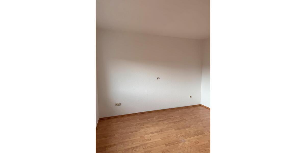 Dachgeschoßwohnung Bretten - 2 Zimmer, 56 m&sup2;, 780&euro; | Angebot:26615334