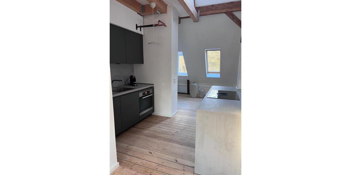 Dachgeschoßwohnung Altenholz - 3.5 Zimmer, 110 m&sup2;, 1.950&euro; | Angebot:24794917