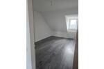 Dachgeschoßwohnung Oberhausen - 2 Zimmer, 55 m&sup2;, 412&euro; | Angebot:24859107