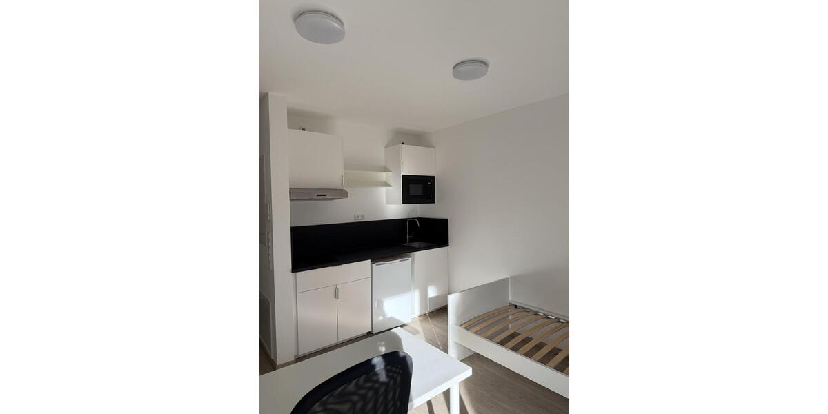 STUDENTENappartement mit Balkon oder Terrasse 1 zimmer