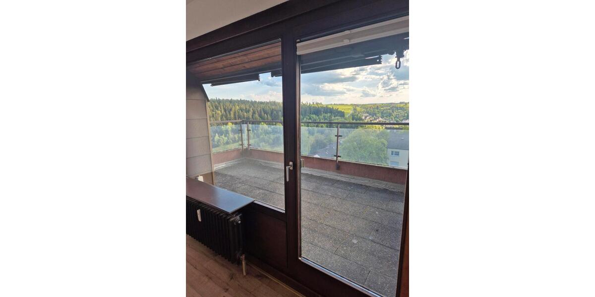 Maisonettenwohnung Altensteig - 5 Zimmer, 140 m&sup2;, 950&euro; | Angebot:26477354