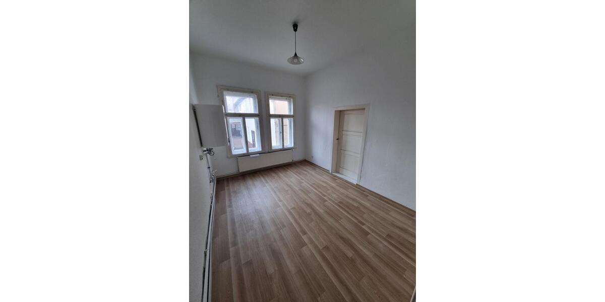 Hochparterre Nordhausen - 3 Zimmer, 99 m&sup2;, 500&euro; | Angebot:25148853