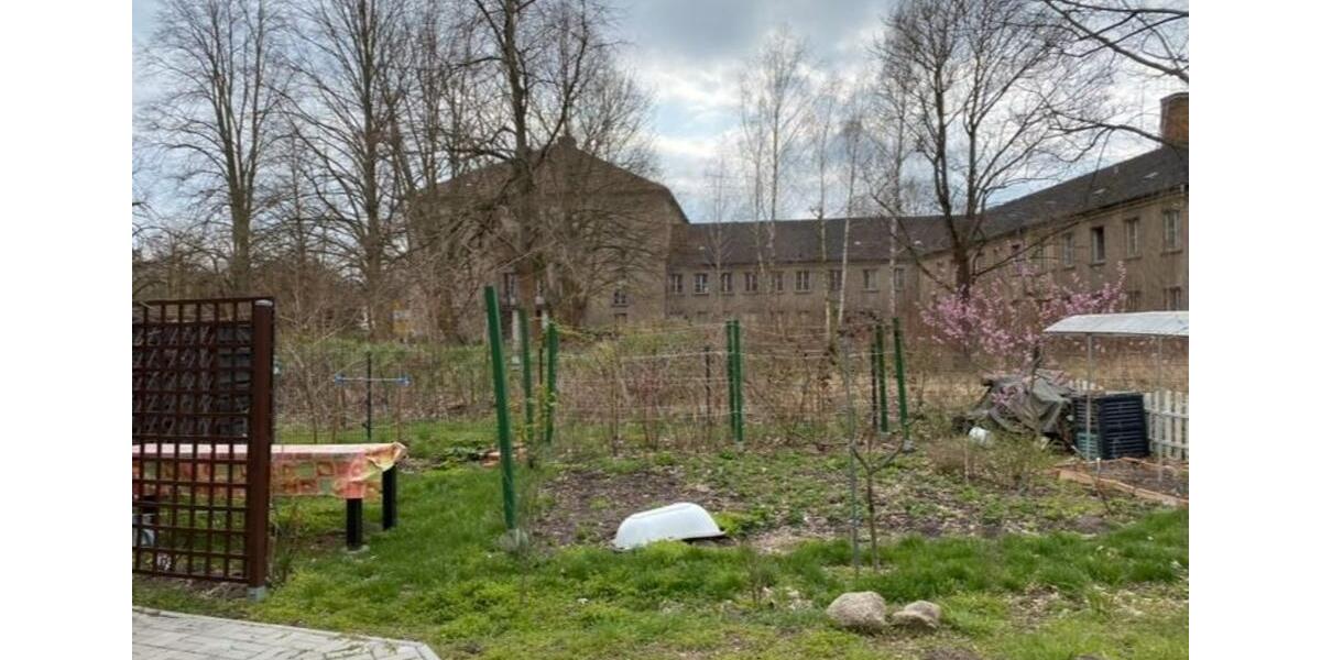 Etagenwohnung Frankfurt (Oder) Booßen - 5 Zimmer, 167 m&sup2;, 1.199&euro; | Angebot:24455306