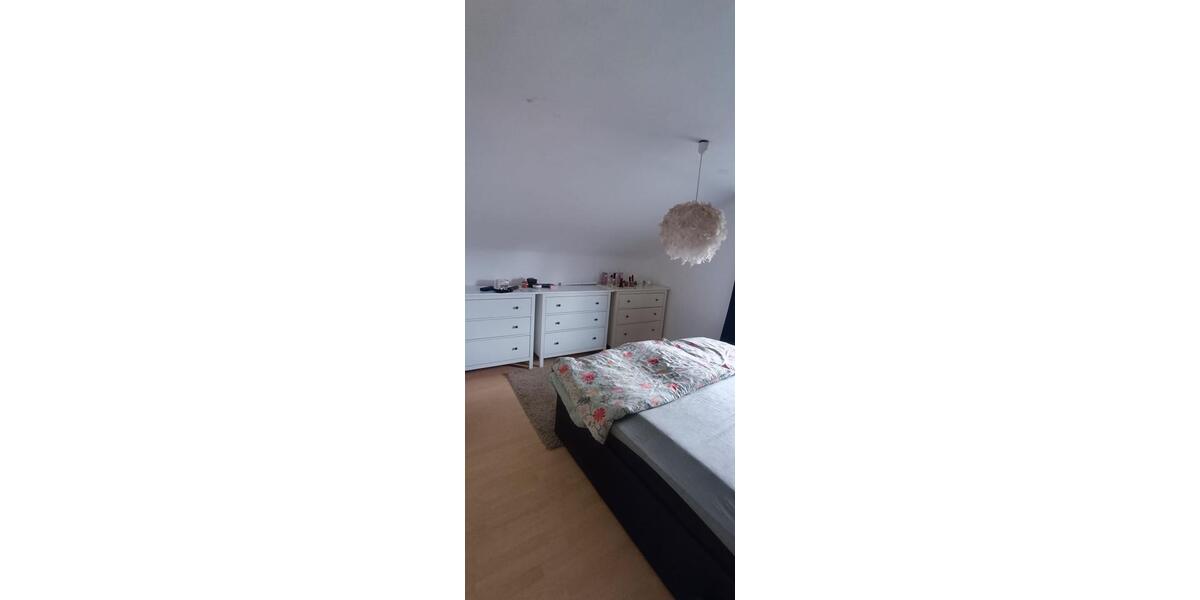 Dachgeschoßwohnung Tremsbüttel - 2.5 Zimmer, 69 m&sup2;, 800&euro; | Angebot:25309431