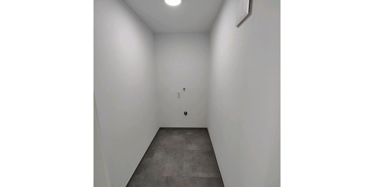 Erdgeschoßwohnung Porta Westfalica - 4 Zimmer, 111 m&sup2;, 1.200&euro; | Angebot:26248835