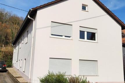 Wohnung Albersweiler - 3 Zimmer, 68 m&sup2;, 575&euro; | Angebot:25572226