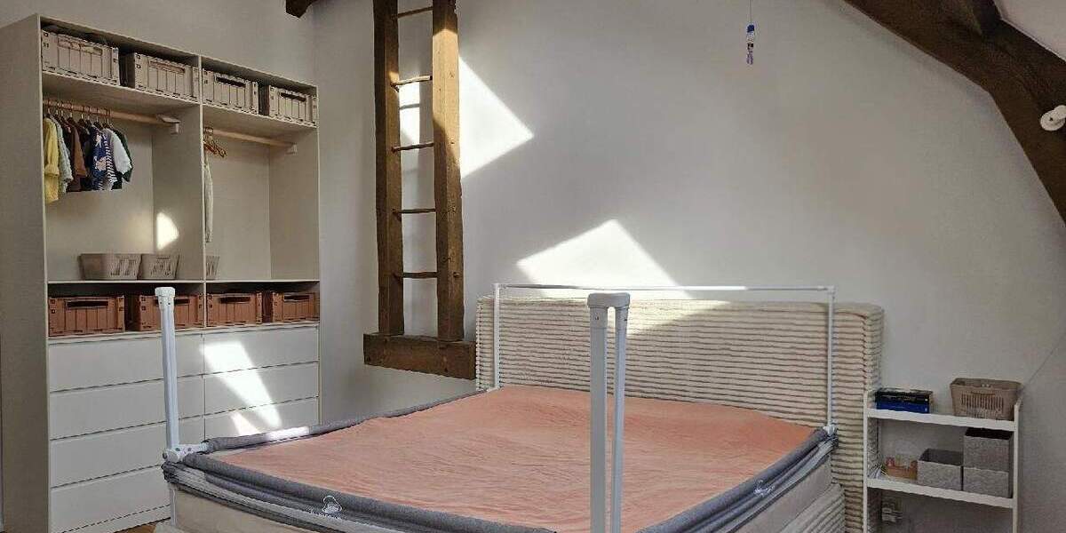 Reihenmittelhaus Troisdorf Sieglar - 3 Zimmer, 98 m&sup2;, 1.550&euro; | Angebot:23973090