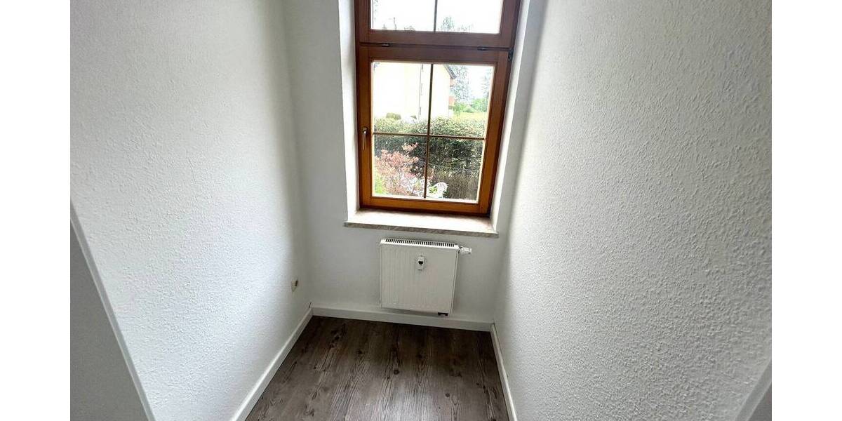 Etagenwohnung Limbach-Oberfrohna Kändler - 2 Zimmer, 48 m&sup2;, 312&euro; | Angebot:26752443