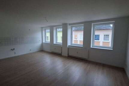 Wohnung Koblenz Mitte - 1 Zimmer, 50 m&sup2;, 500&euro; | Angebot:25274617