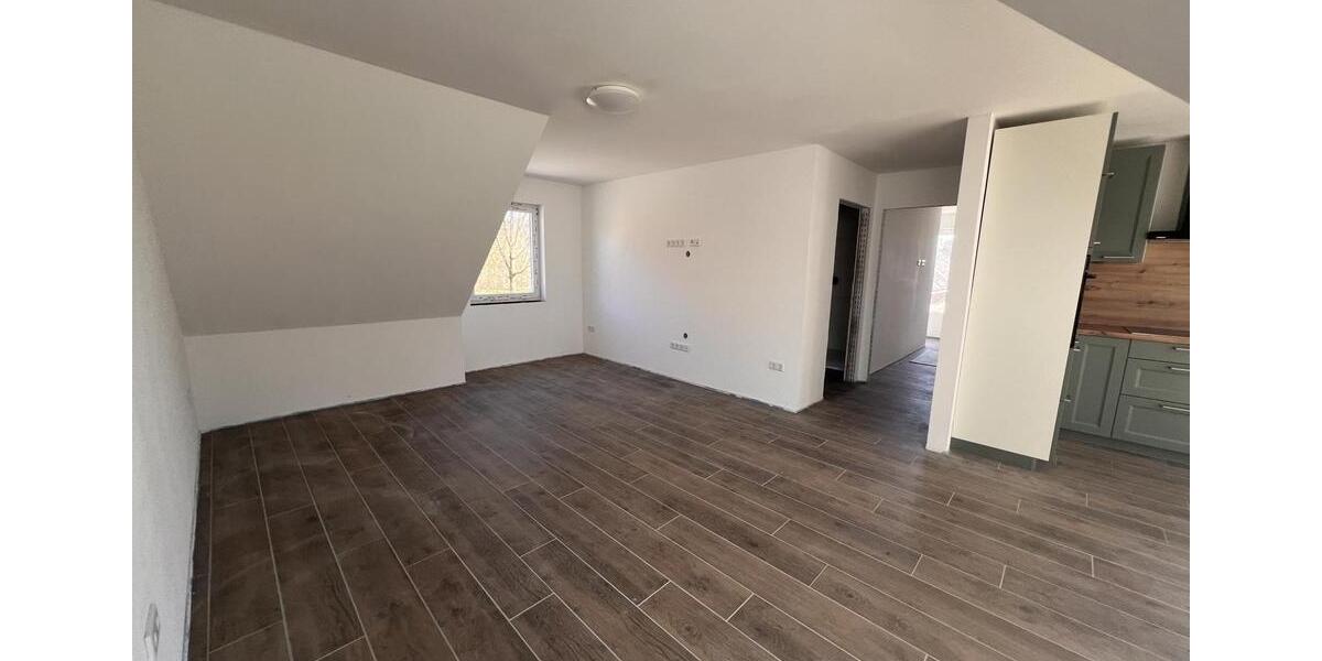 Dachgeschoßwohnung Lienen - 5 Zimmer, 64 m&sup2;, 800&euro; | Angebot:26606871
