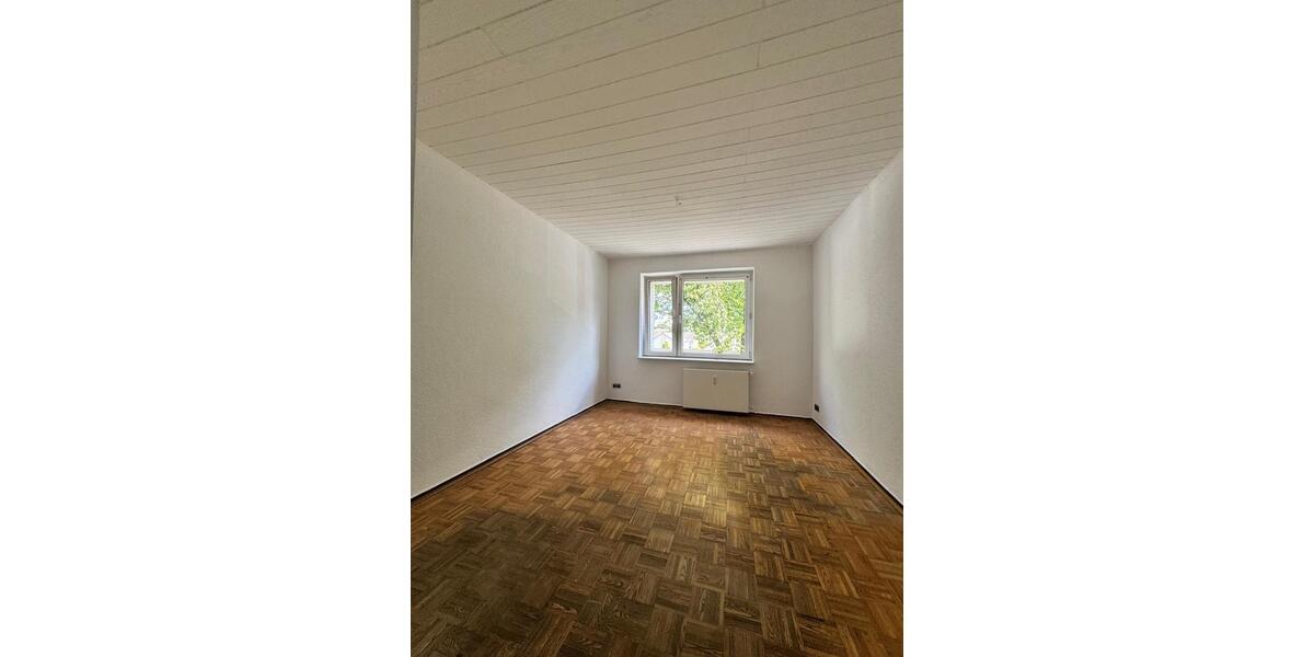 Maisonettenwohnung Duisburg Mittelmeiderich - 4 Zimmer, 103 m&sup2;, 900&euro; | Angebot:26049782