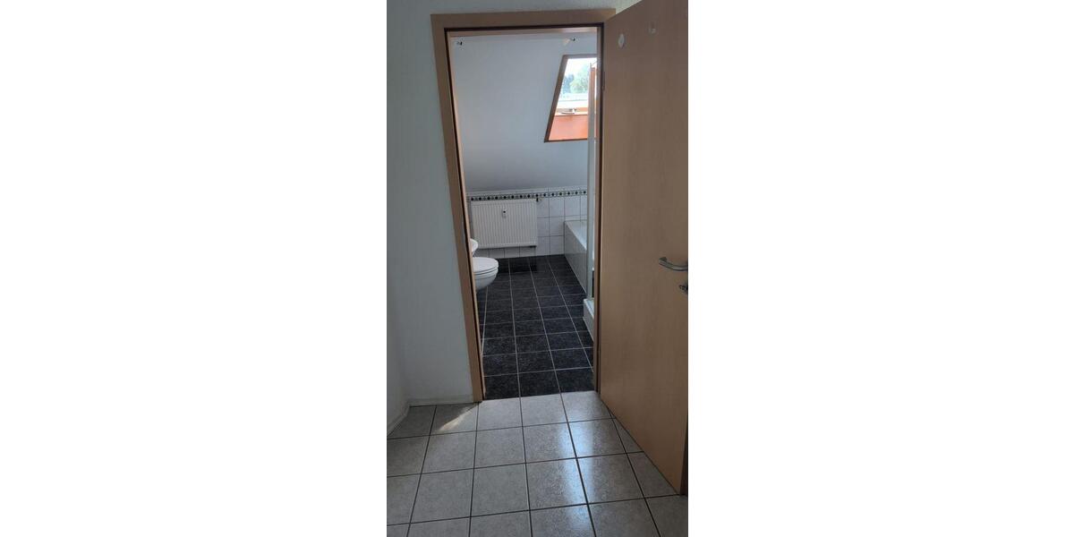 Dachgeschoßwohnung Kirchberg im Wald - 2 Zimmer, 55 m&sup2;, 350&euro; | Angebot:26006515