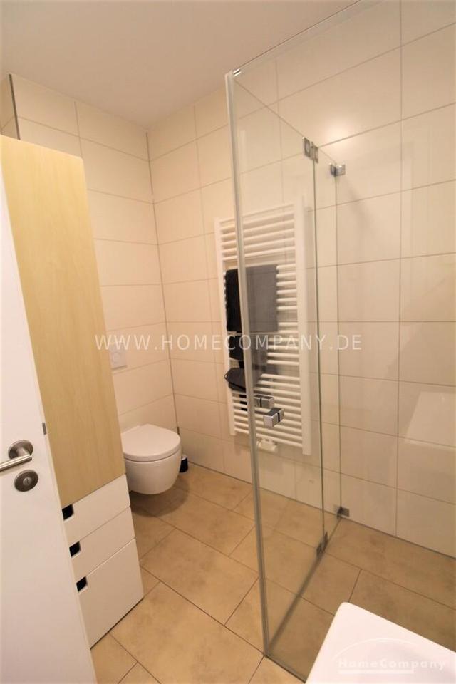 MöbliertFurnished 1-Zimmer Apartment mit Balkon in Dresden-Äußere Neustadt max. 2 Personen zimmer