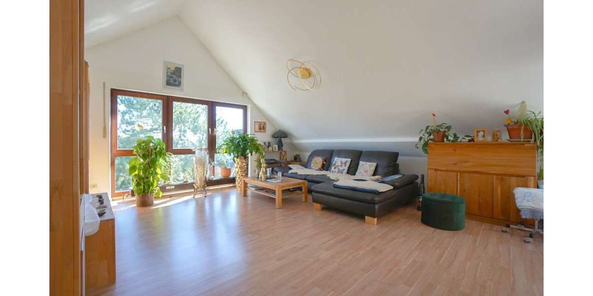 Etagenwohnung Wendelstein - 2 Zimmer, 75 m&sup2;, 775&euro; | Angebot:26210718