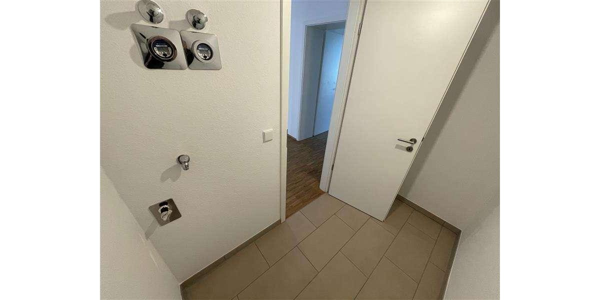 Etagenwohnung Trier Feyen-Weismark - 2 Zimmer, 77 m&sup2;, 780&euro; | Angebot:26533783