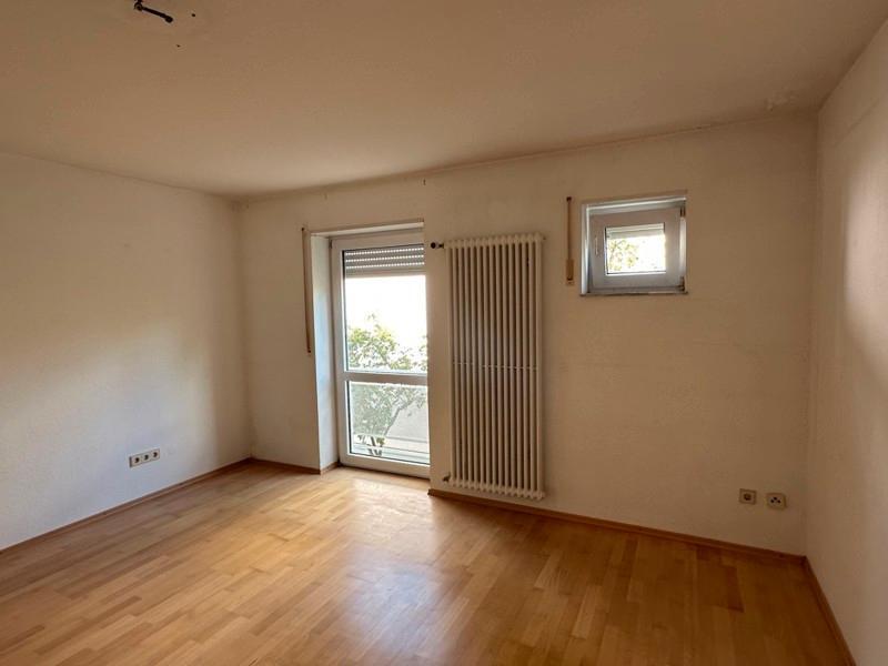 4 Zimmer über zwei Etagen mit Terrasse zimmer