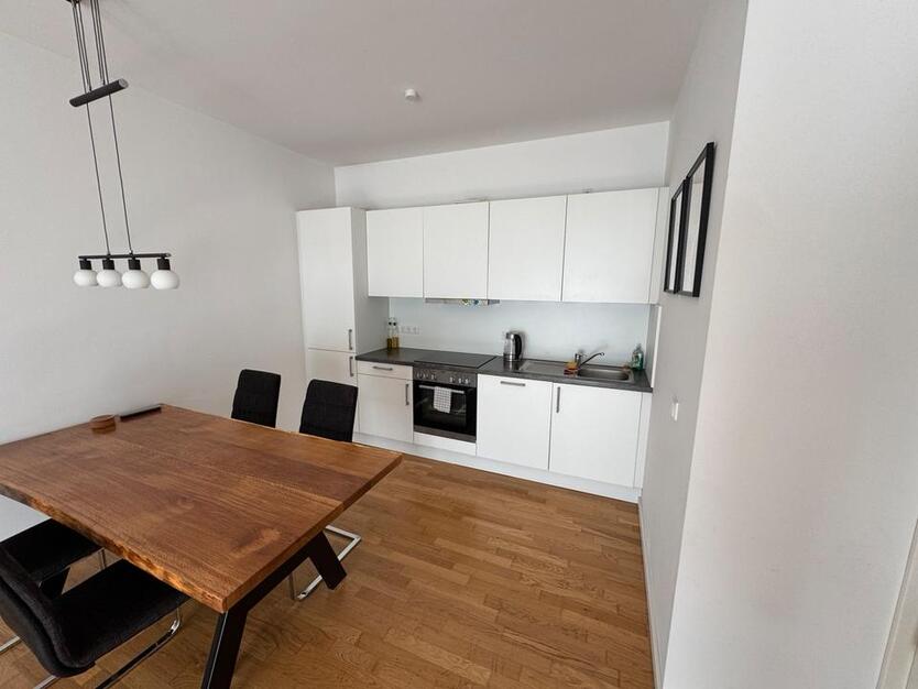 Neuwertige ZweiZimmer-Wohnung zur Zwischenmiete