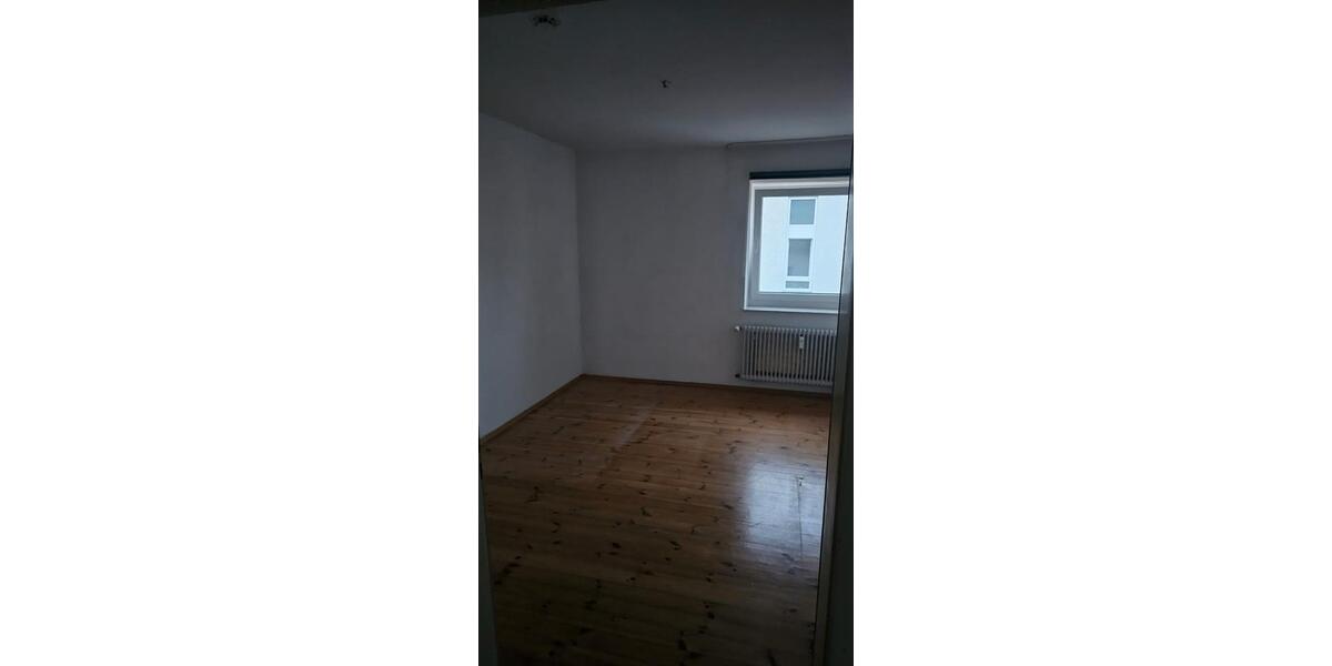 Wohnen auf Zeit Rosenheim Egarten - 3 Zimmer, 74 m&sup2;, 990&euro; | Angebot:26262800