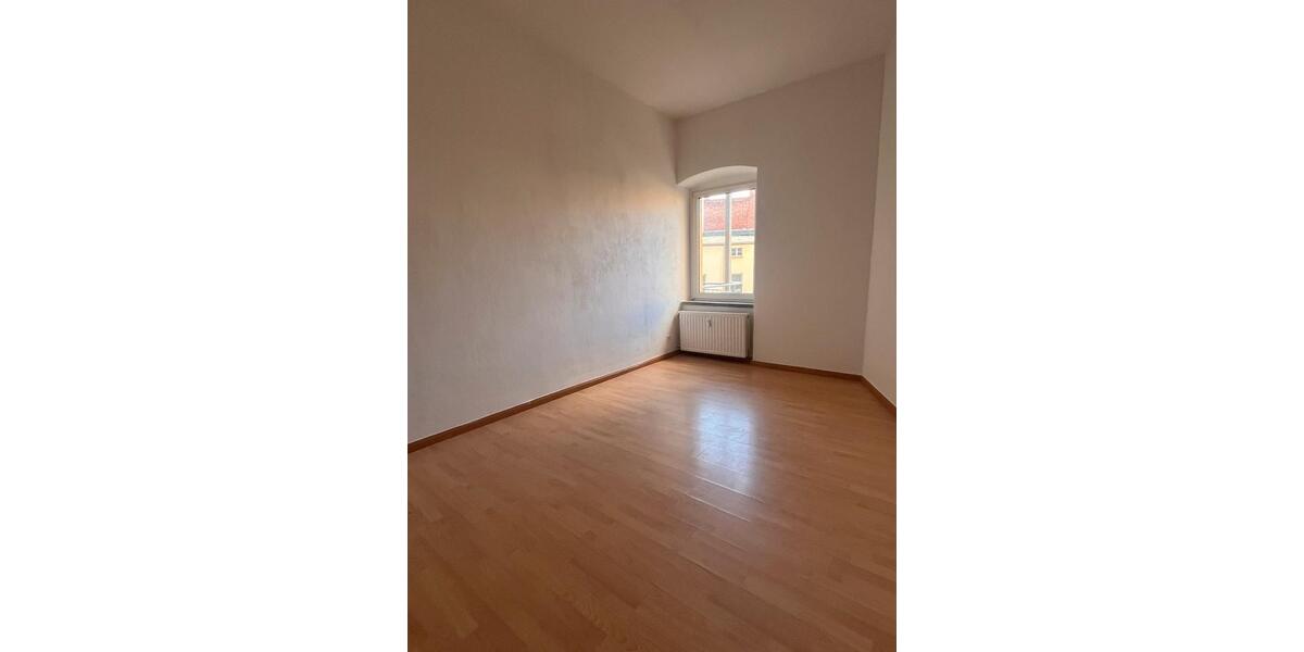 Charmante 4-Raum-Wohnung mit Balkon in Weißenfels 4 zimmer