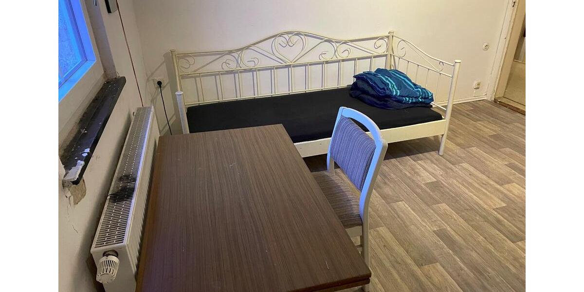 Wohnen auf Zeit Cham - 14 Zimmer, 120 m&sup2;, 390&euro; | Angebot:24853151