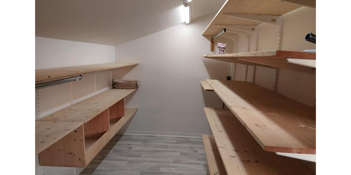 Etagenwohnung Trittau - 3 Zimmer, 130 m&sup2;, 1.170&euro; | Angebot:24487439