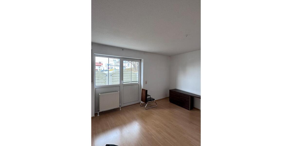 Erdgeschoßwohnung Deggendorf - 2 Zimmer, 65 m&sup2;, 780&euro; | Angebot:25903999