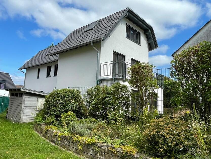Neubau: Hochwertige 3-Zimmer-Wohnung mit Garten in Lohmar-Ort zimmer