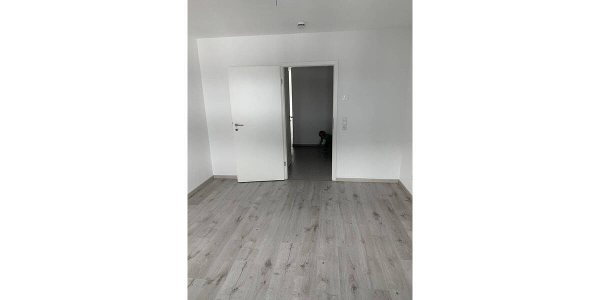 Etagenwohnung Villingen-Schwenningen Schwenningen - 4 Zimmer, 98 m&sup2;, 1.050&euro; | Angebot:26794375