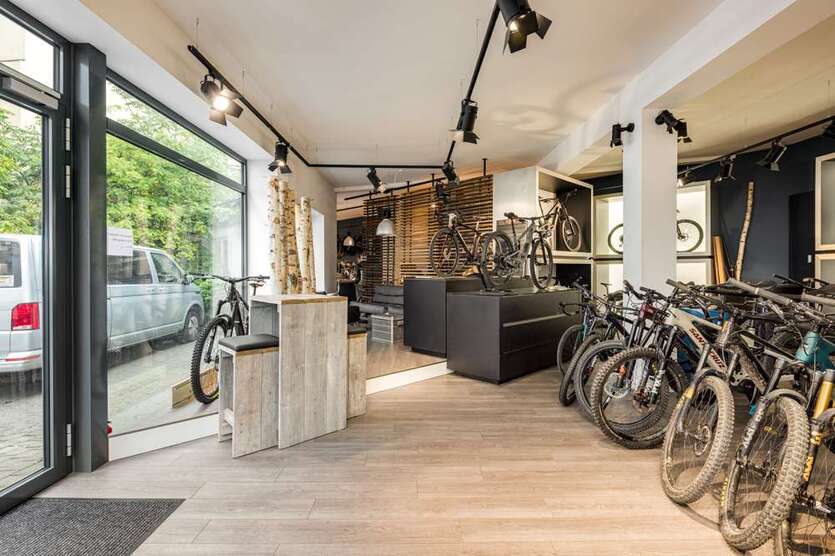 Einzelhandel in München 4.500 € 212 m² zimmer