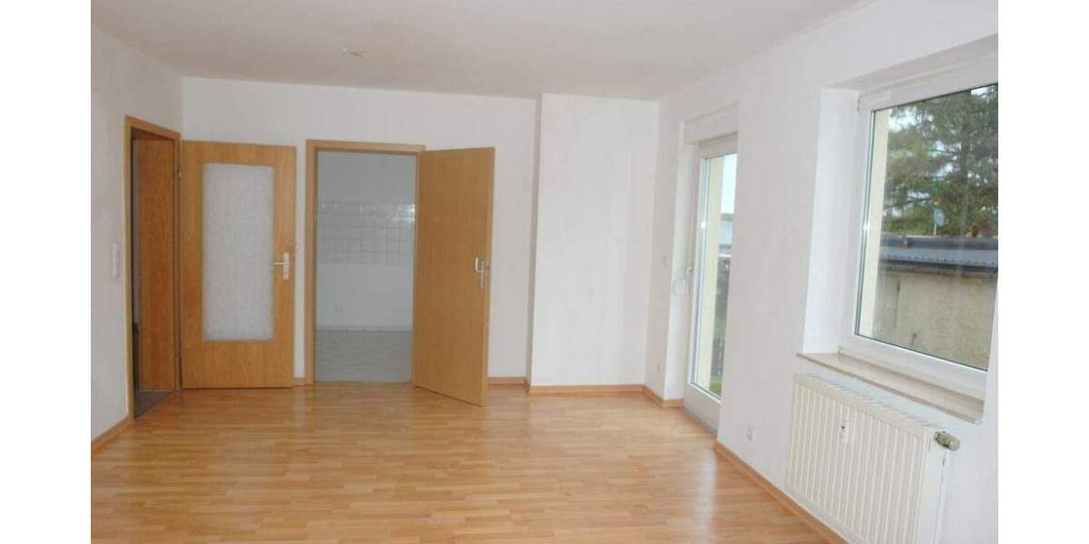 Ruhige 3-Zimmer-Wohnung mit Terrasse, separater Küche und Laminatboden am Rande von Königsbrück 3 zimmer