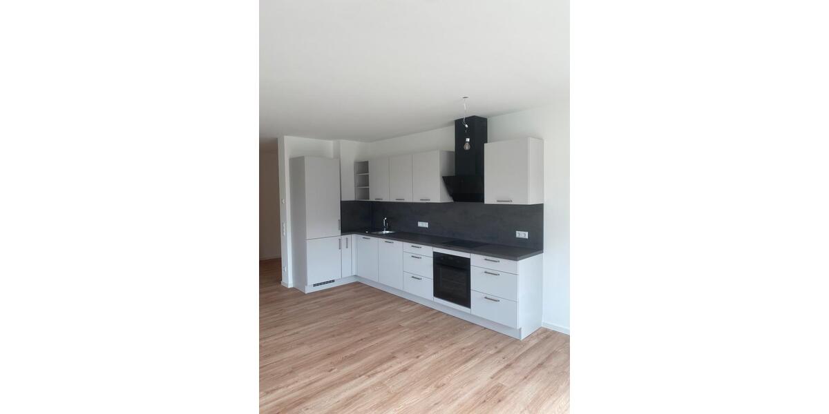 Urbane Neubauwohnung in den Blauhöfen: 3,5 Zimmer und Loggia mit Abendsonne 3 zimmer