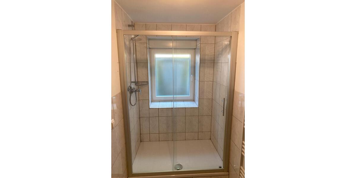 Preiswert und Zentral wohnen in Siegen Mietwohnung inkl. Küche 5 zimmer