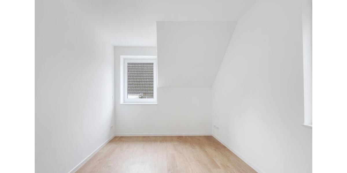 Reihenhaus Stade - 5 Zimmer, 129 m&sup2;, 1.750&euro; | Angebot:26340692