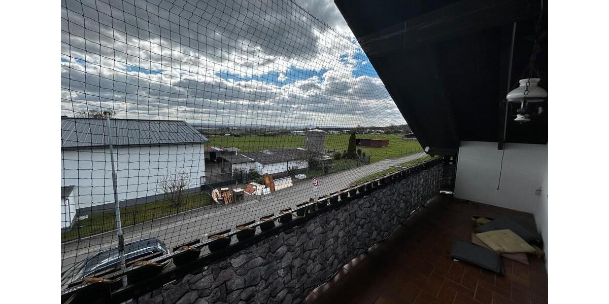 Dachgeschoßwohnung Pohlheim - 2 Zimmer, 85 m&sup2;, 850&euro; | Angebot:26010381