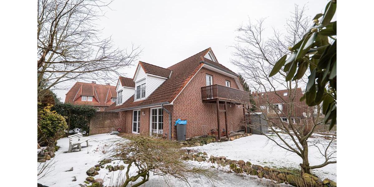 Doppelhaushälfte Stade - 4 Zimmer, 122 m&sup2;, 1.250&euro; | Angebot:24916256