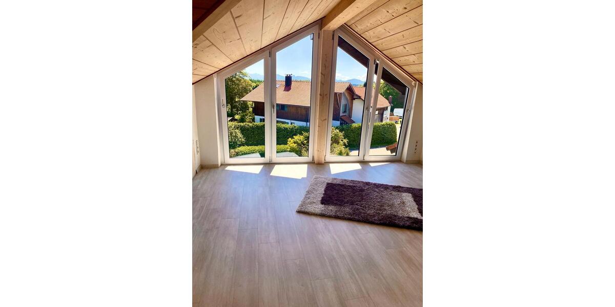 Einfamilienhaus Marktoberdorf - 5 Zimmer, 180 m&sup2;, 2.050&euro; | Angebot:26383339