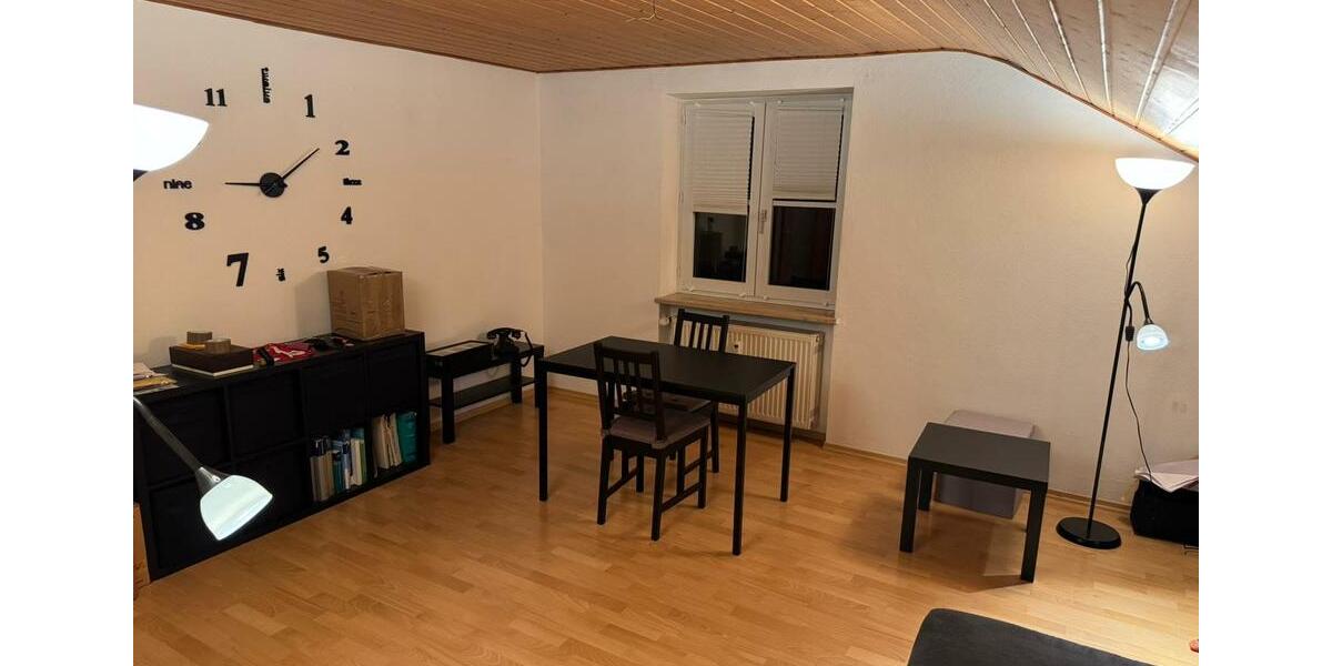 Dachgeschoßwohnung Schernfeld Birkhof - 3 Zimmer, 60 m&sup2;, 600&euro; | Angebot:26036580