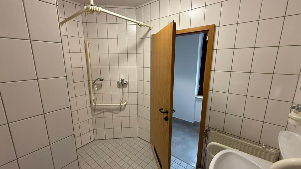 Etagenwohnung Windeck - 2 Zimmer, 61 m&sup2;, 600&euro; | Angebot:26629582