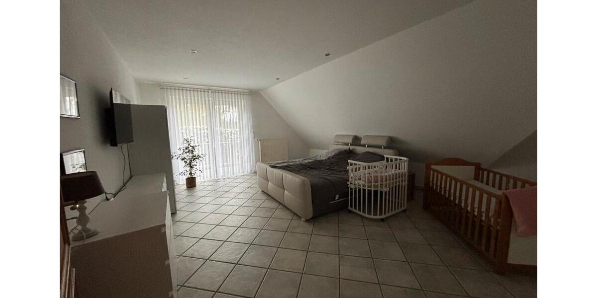 Etagenwohnung Visbek - 4 Zimmer, 150 m&sup2;, 1.100&euro; | Angebot:26425150