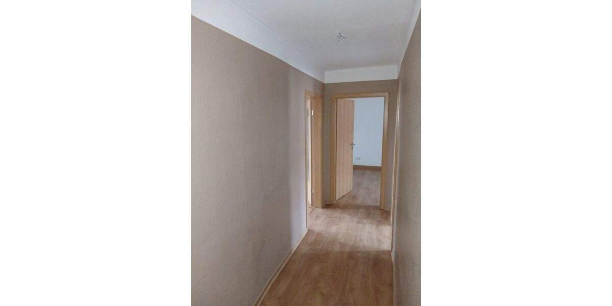 Etagenwohnung Eilenburg - 3 Zimmer, 60 m&sup2;, 400&euro; | Angebot:25685010