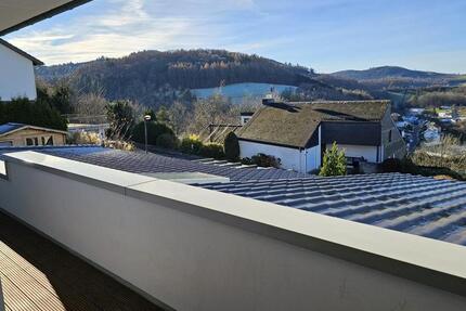 Wohnung Meschede - 5 Zimmer, 180 m&sup2;, 1.100&euro; | Angebot:25551536