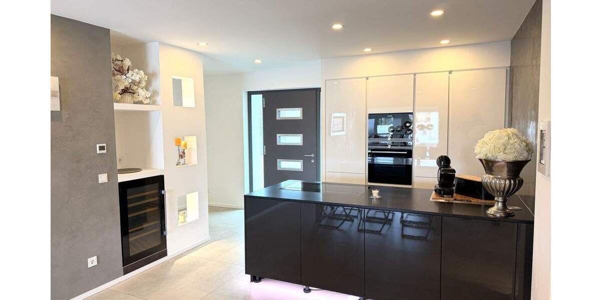 Etagenwohnung Worms Innenstadt - 4 Zimmer, 135 m&sup2;, 1.490&euro; | Angebot:25684740